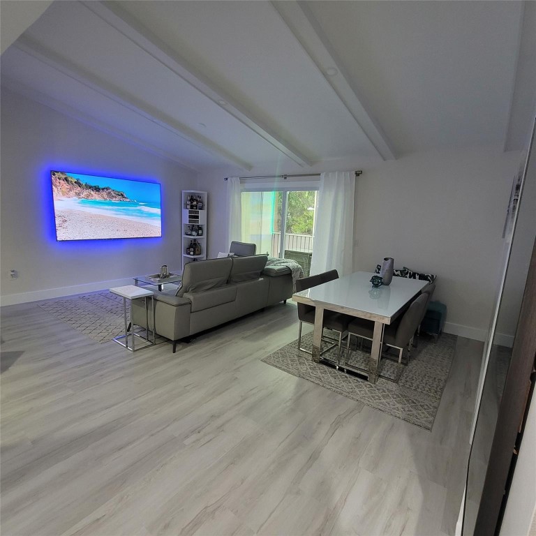 CHATEAU DE VILLE CONDO - Residential