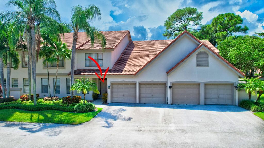 Photo of 5770 Coach House Circle #D, Boca Raton, FL 33486 (MLS # R11020086)