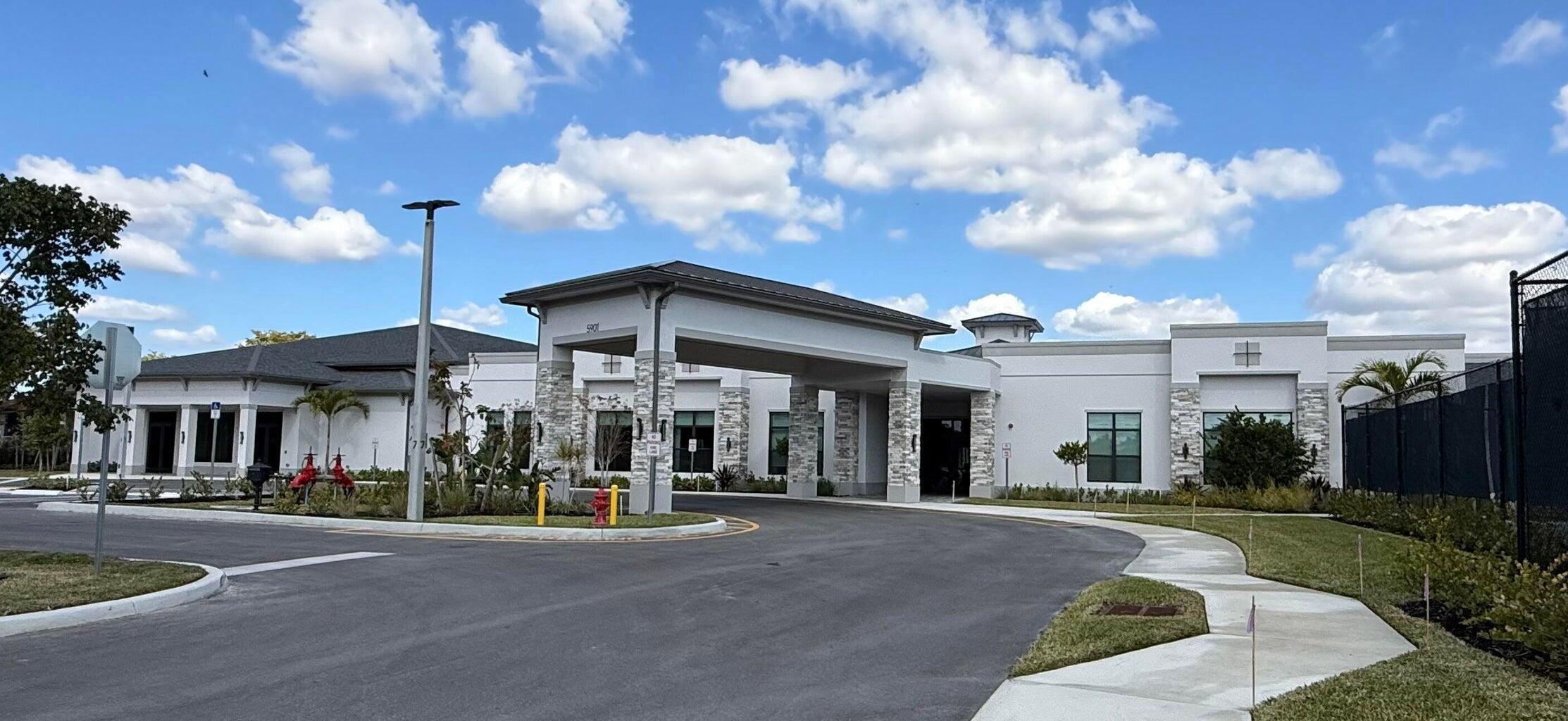 PALM GREENS AT VILLA DEL RAY CONDO II - Residential Lease