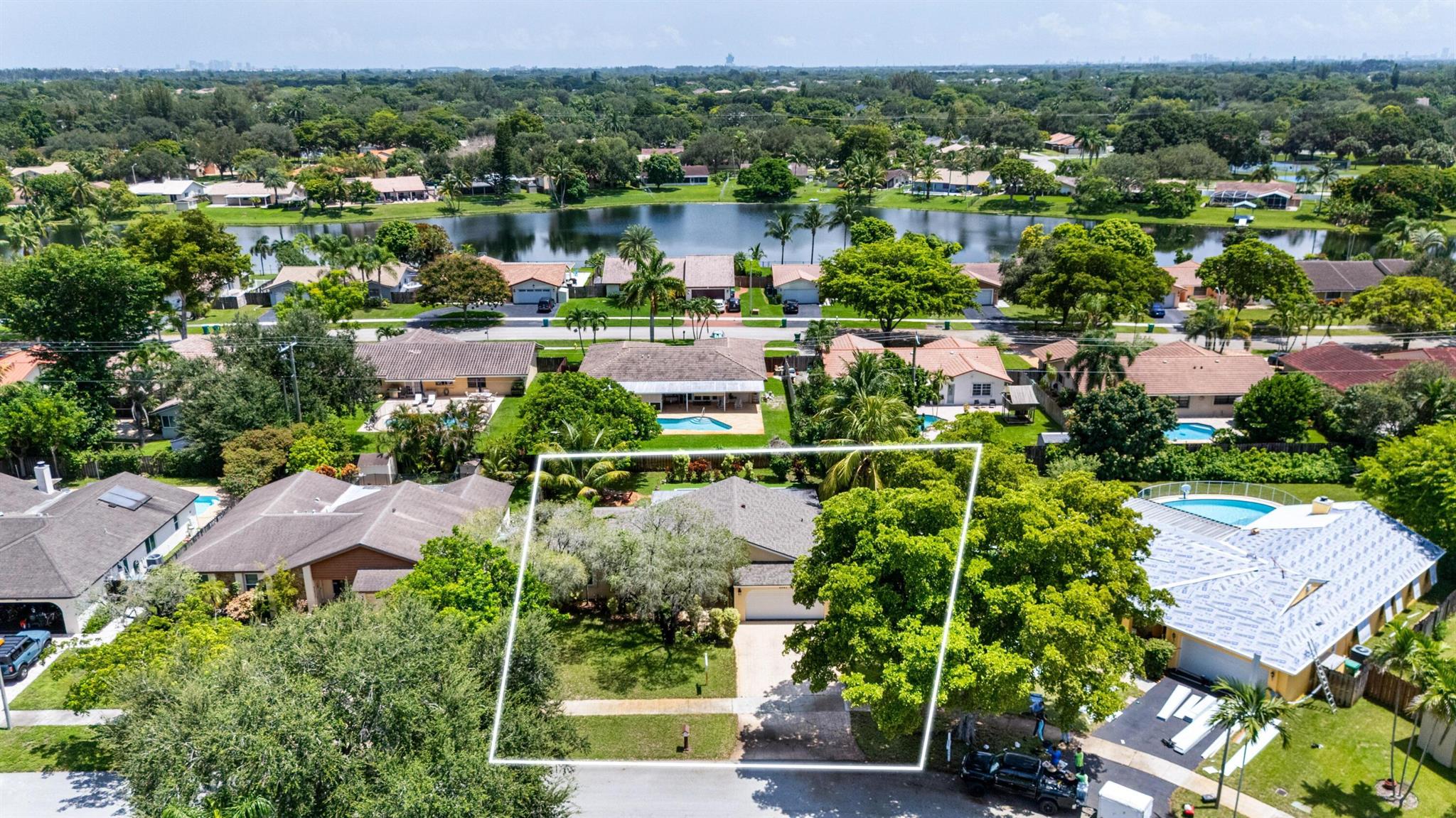 FLAMINGO GARDENS-TAMARIND - Residential Lease
