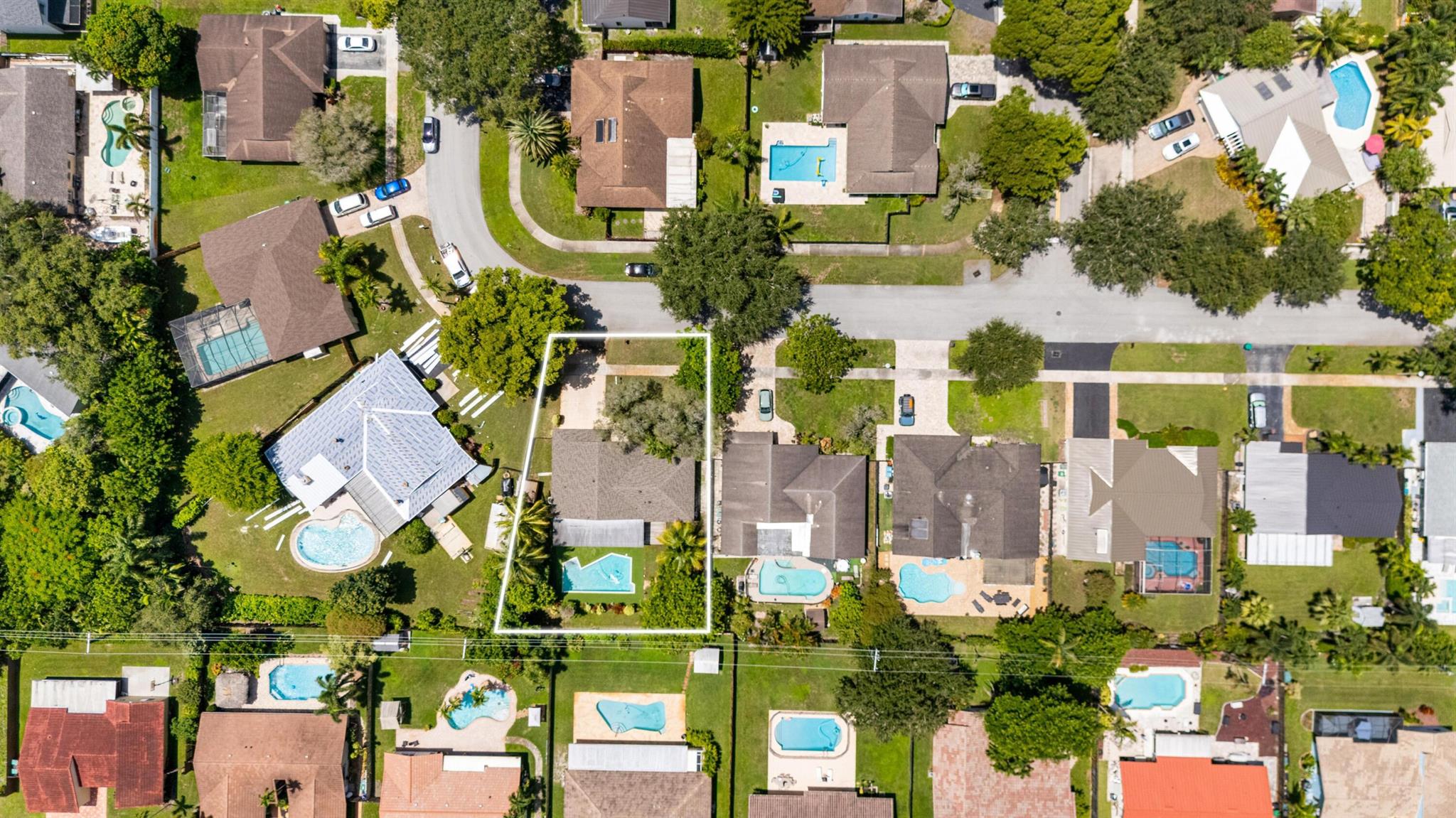 FLAMINGO GARDENS-TAMARIND - Residential Lease