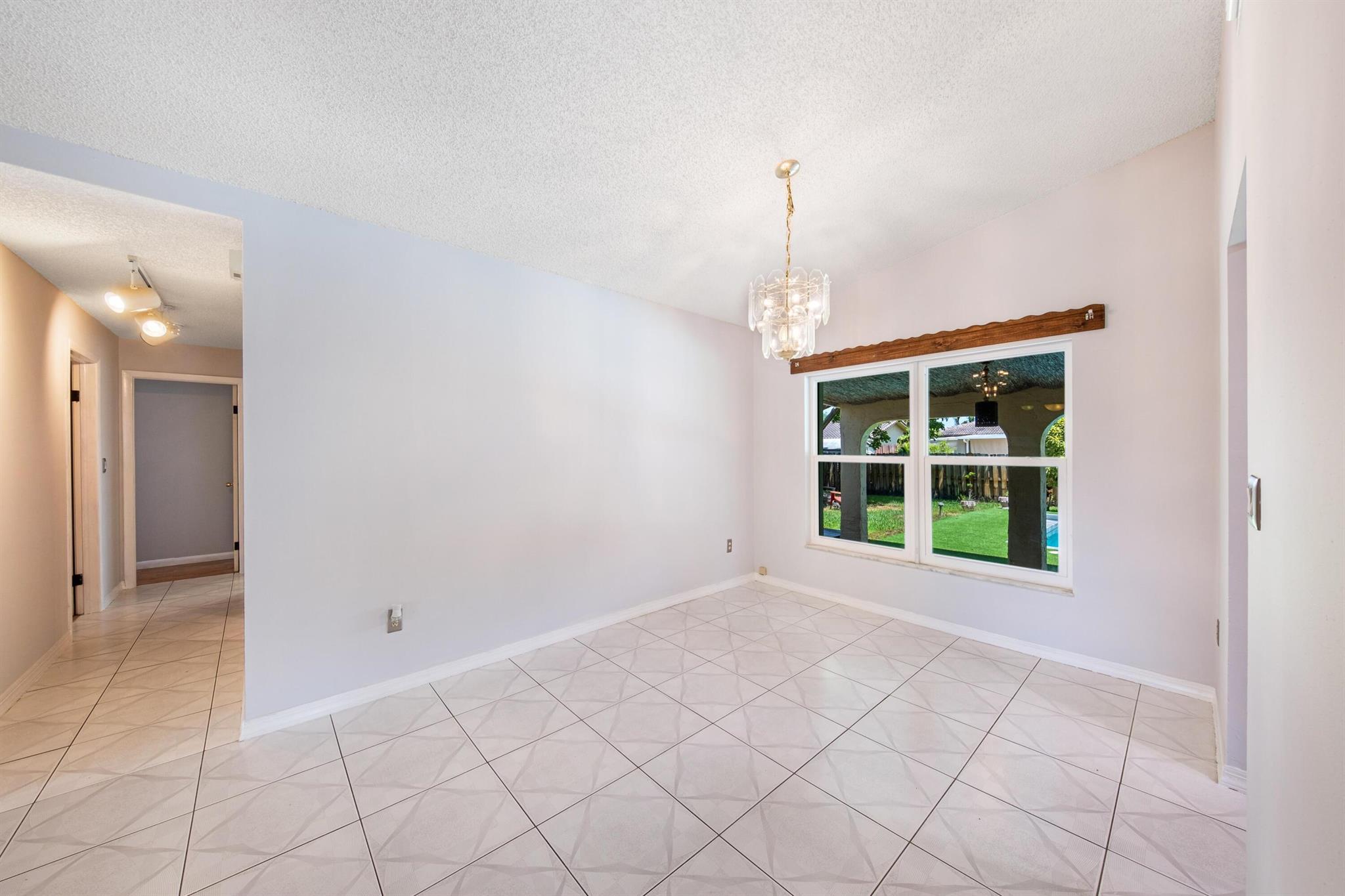 FLAMINGO GARDENS-TAMARIND - Residential Lease