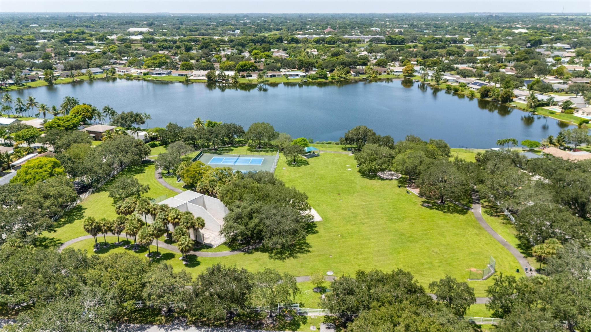 FLAMINGO GARDENS-TAMARIND - Residential Lease