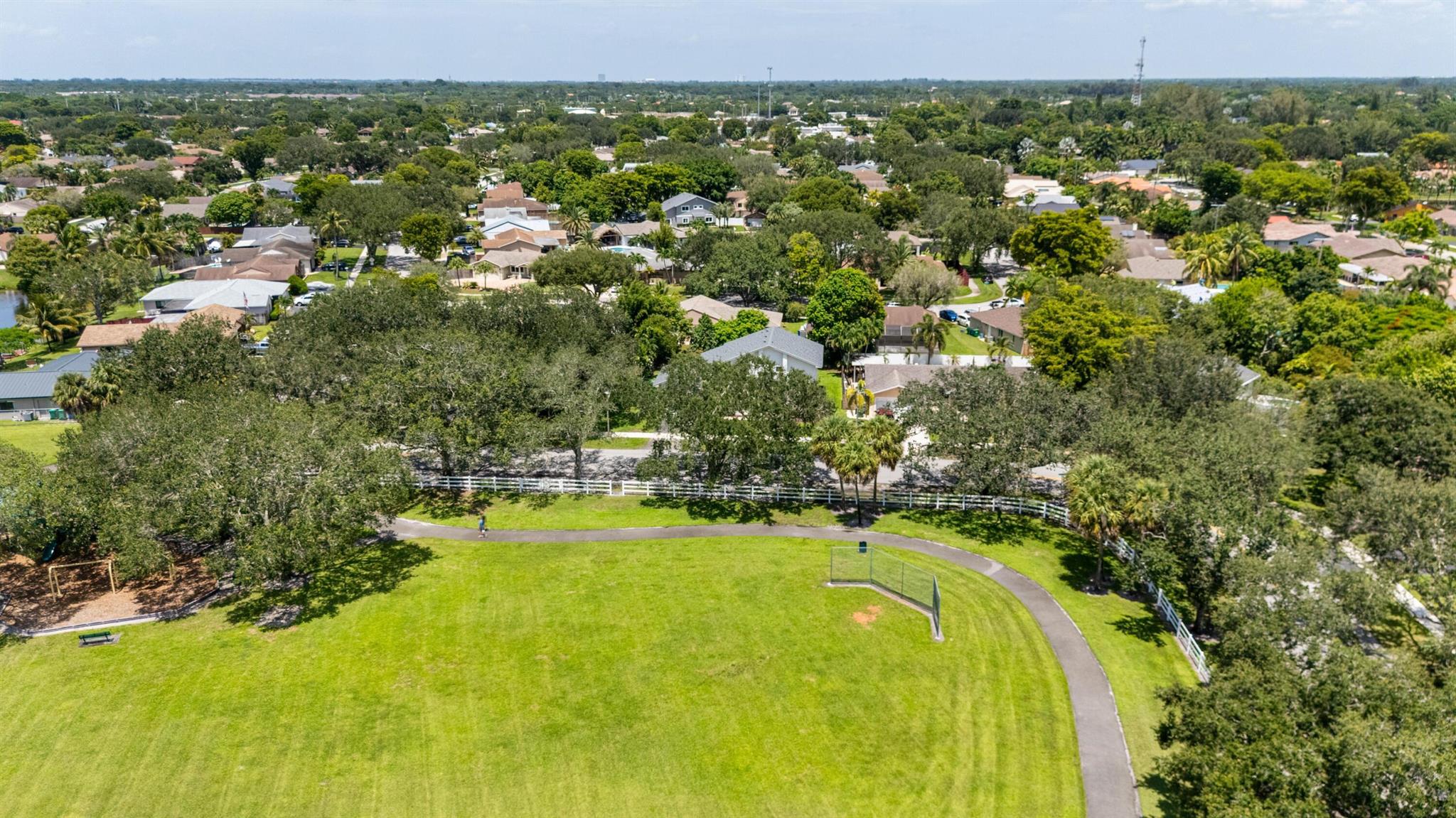 FLAMINGO GARDENS-TAMARIND - Residential Lease