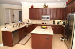 COBBLESTONE CREEK - COUNTRYSIDE MEADOWS - Residential