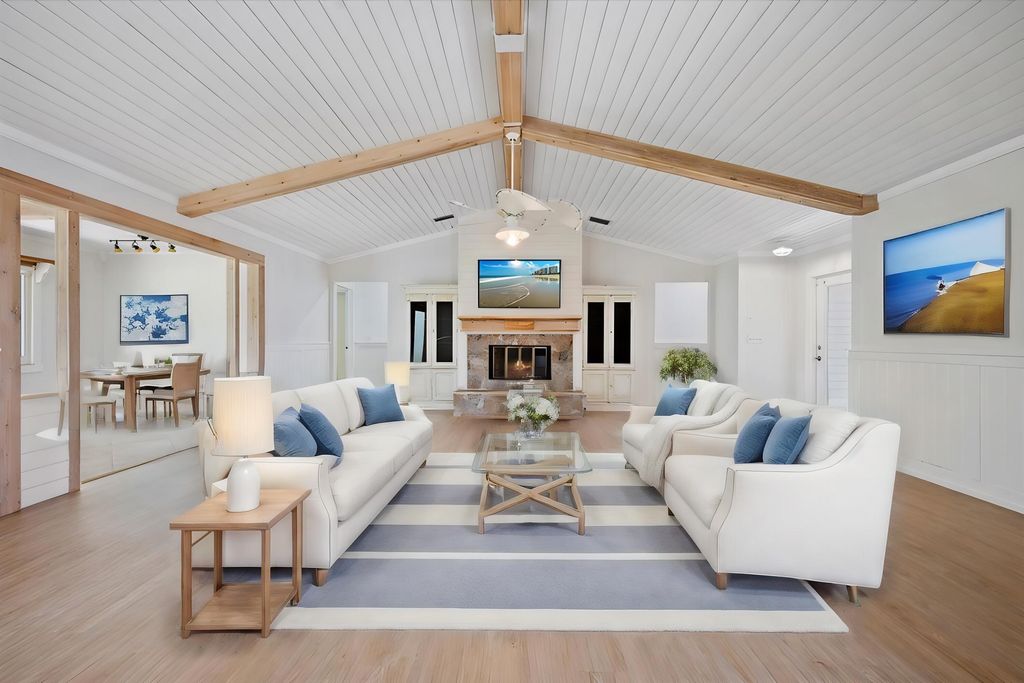 Photo of 6930 SE Lillian Court, Stuart, FL 34997 (MLS # R10963495)