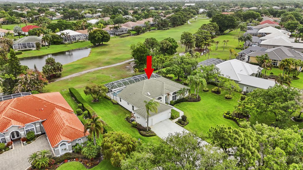 Photo of 2225 SW Oakhill Way, Palm City, FL 34990 (MLS # B26014416)