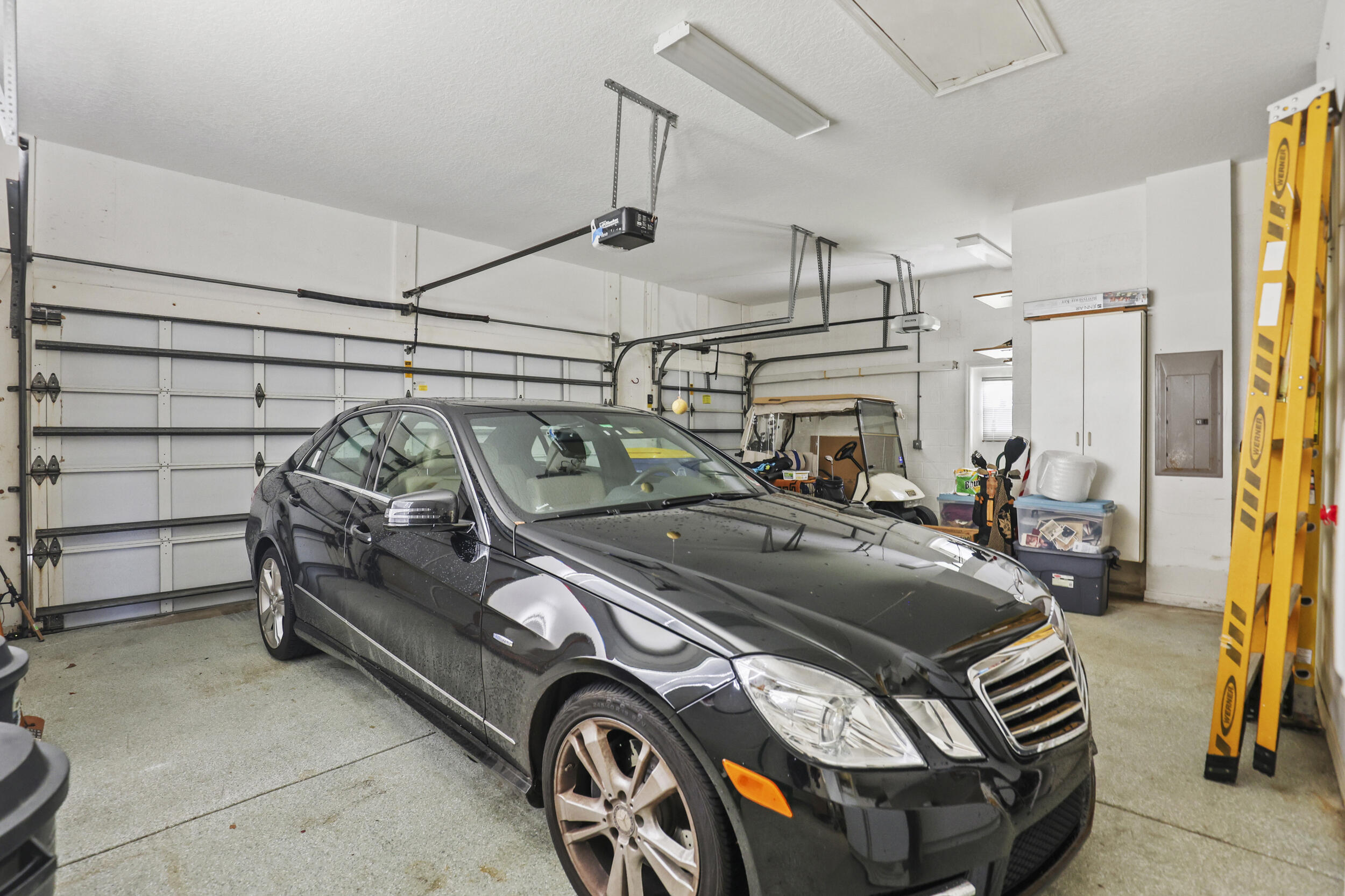 MARTIN DOWNS PLAT NO 28 (AKA MONARCH COUNTRY CLUB) - Residential