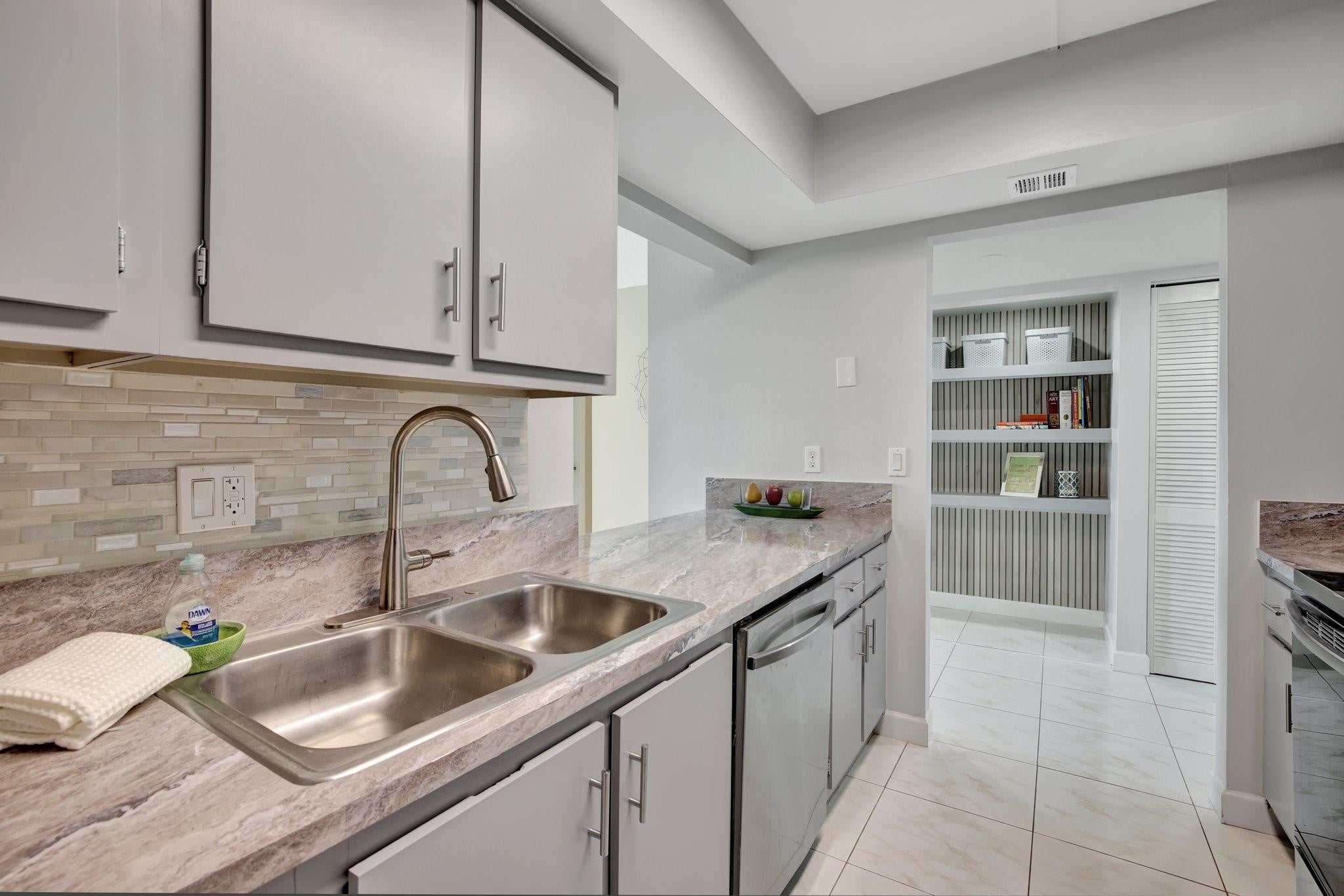 1101 River Reach Drive 415