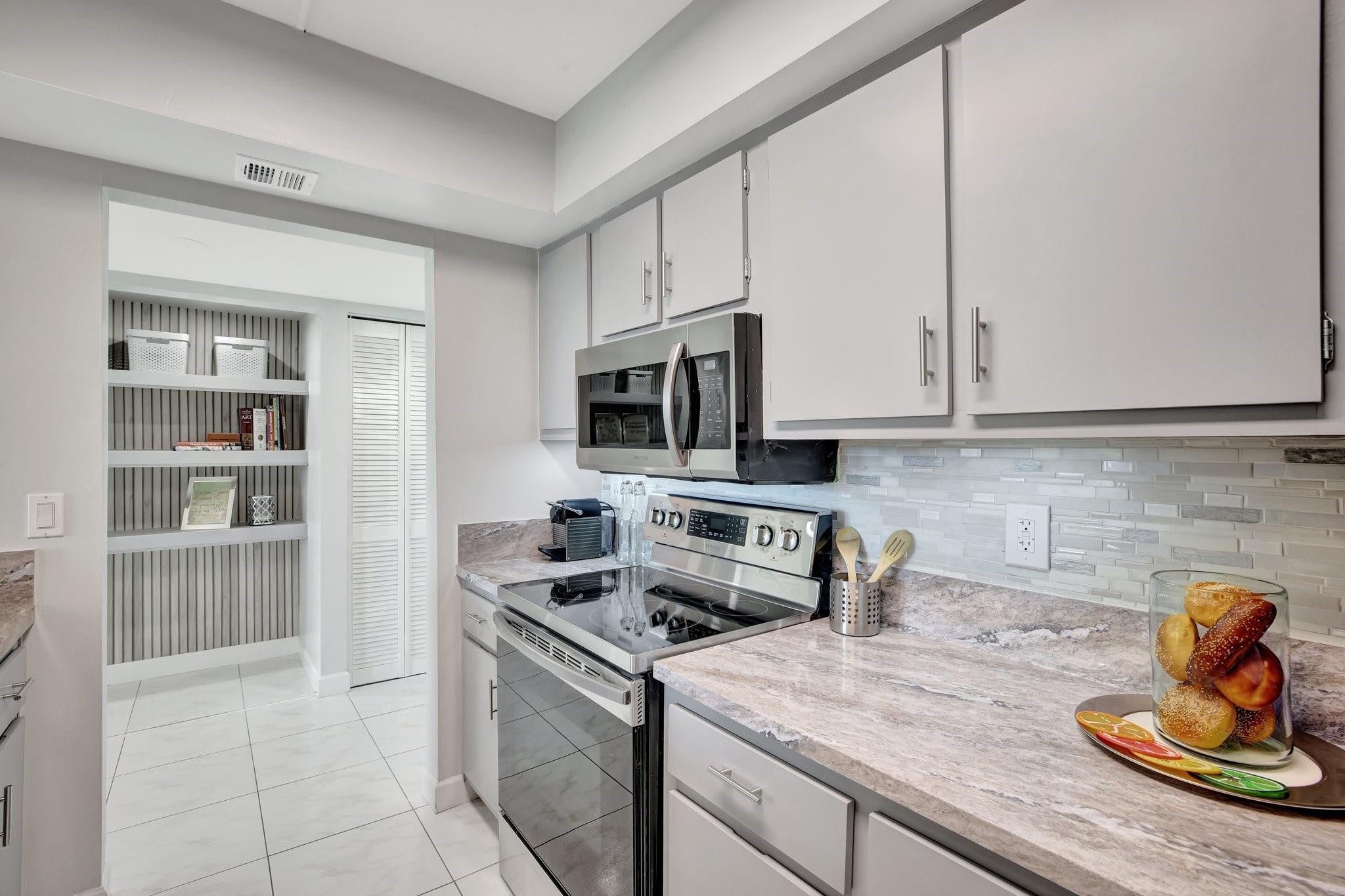 1101 River Reach Drive 415
