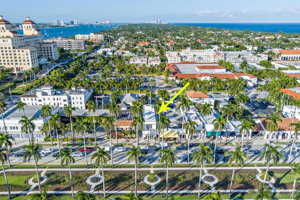 Photo of 261 Royal Poinciana Way, Palm Beach, FL 33480 (MLS # R11158014)