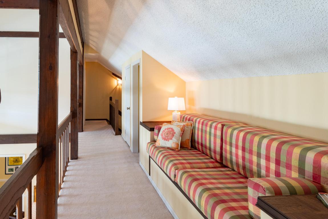 YACHT & COUNTRY CLUB OF STUART - Residential