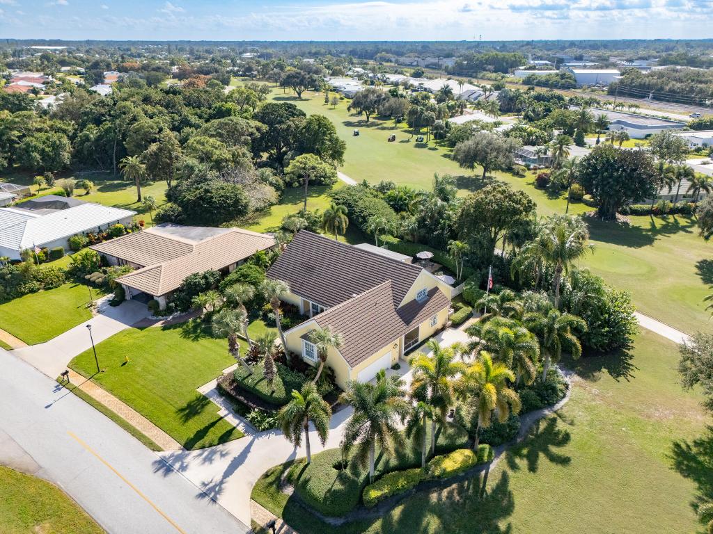 YACHT & COUNTRY CLUB OF STUART - Residential