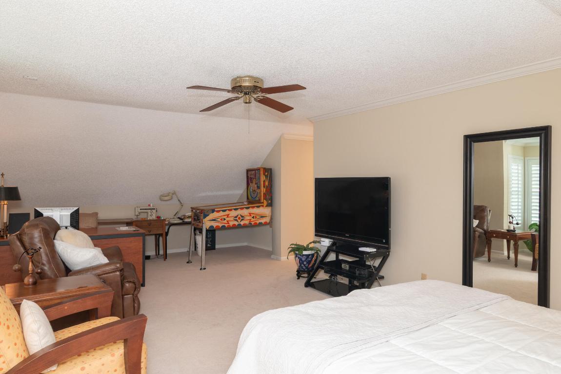 YACHT & COUNTRY CLUB OF STUART - Residential