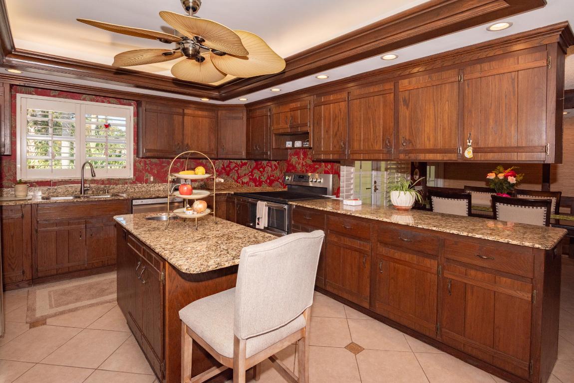 YACHT & COUNTRY CLUB OF STUART - Residential