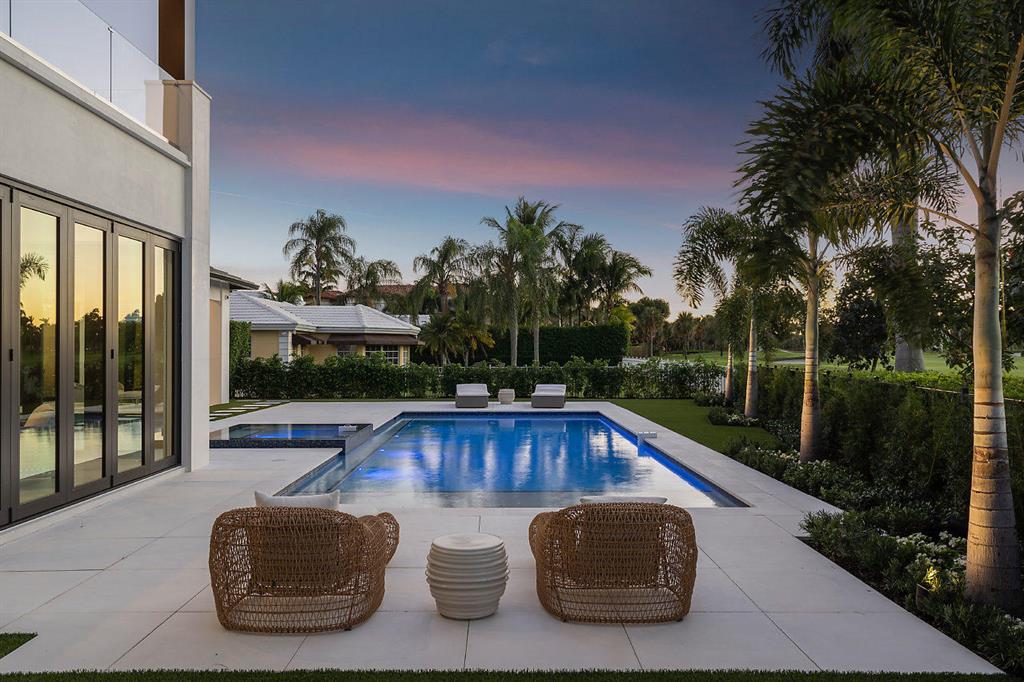 ROYAL PALM YACHT & COUNTRY CLUB - Residential