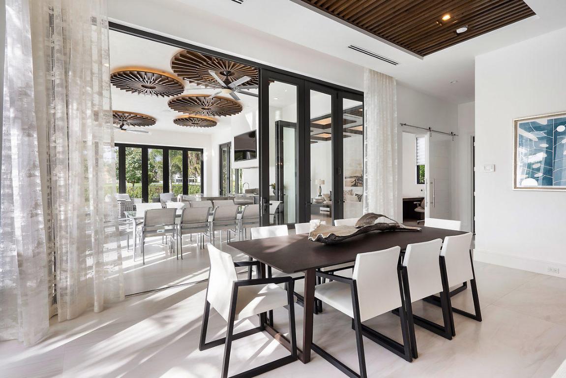 ROYAL PALM YACHT & COUNTRY CLUB - Residential