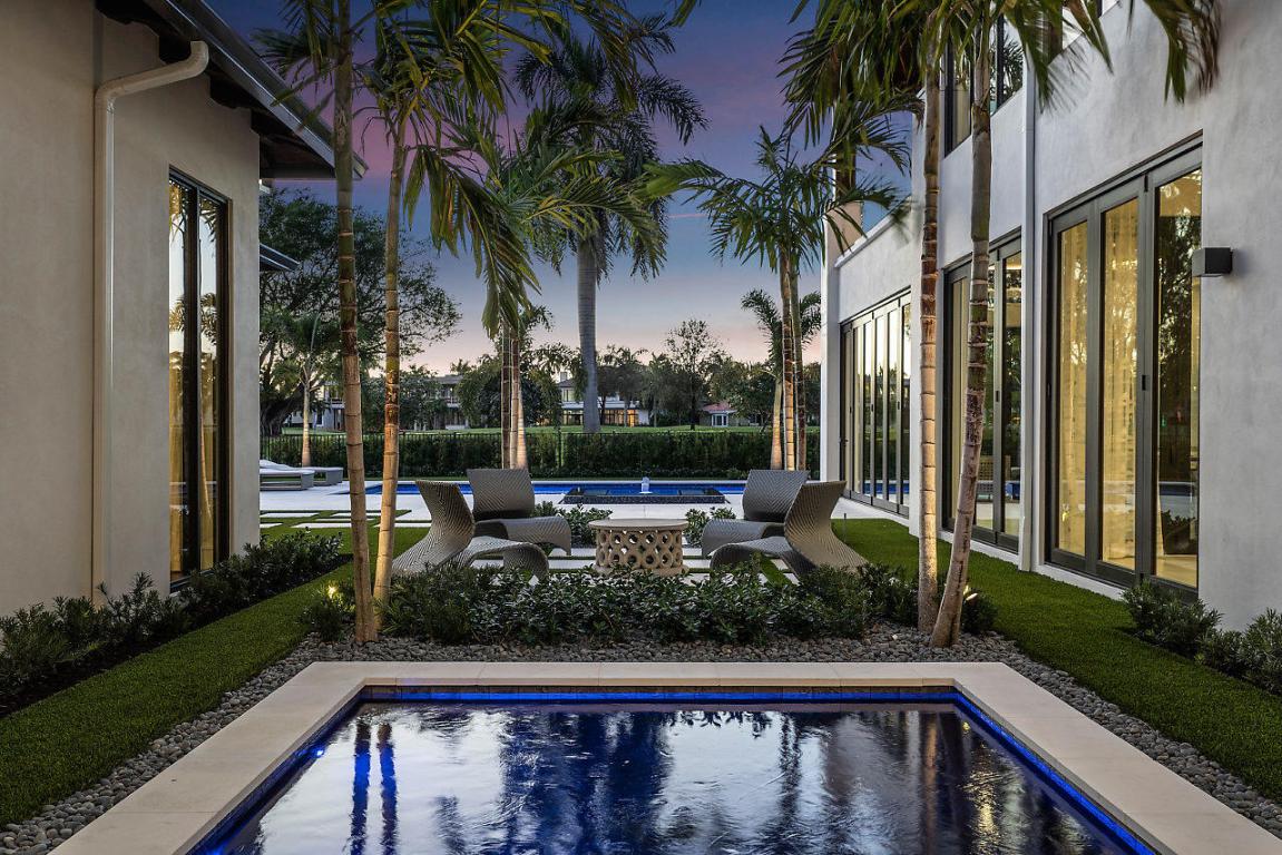 ROYAL PALM YACHT & COUNTRY CLUB - Residential