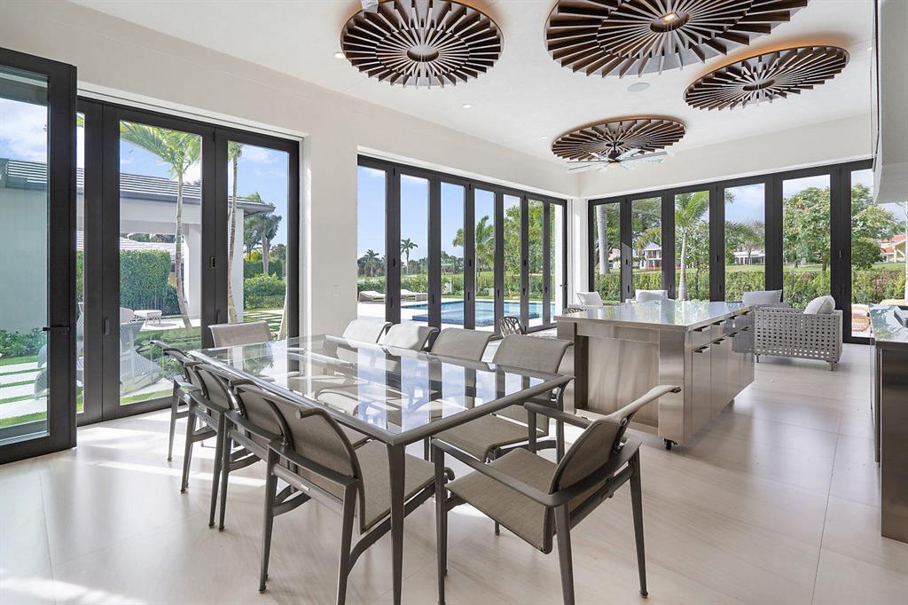 ROYAL PALM YACHT & COUNTRY CLUB - Residential