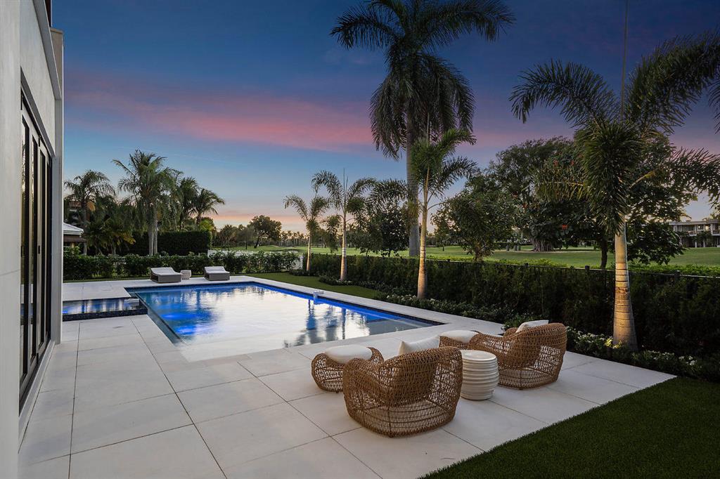 ROYAL PALM YACHT & COUNTRY CLUB - Residential