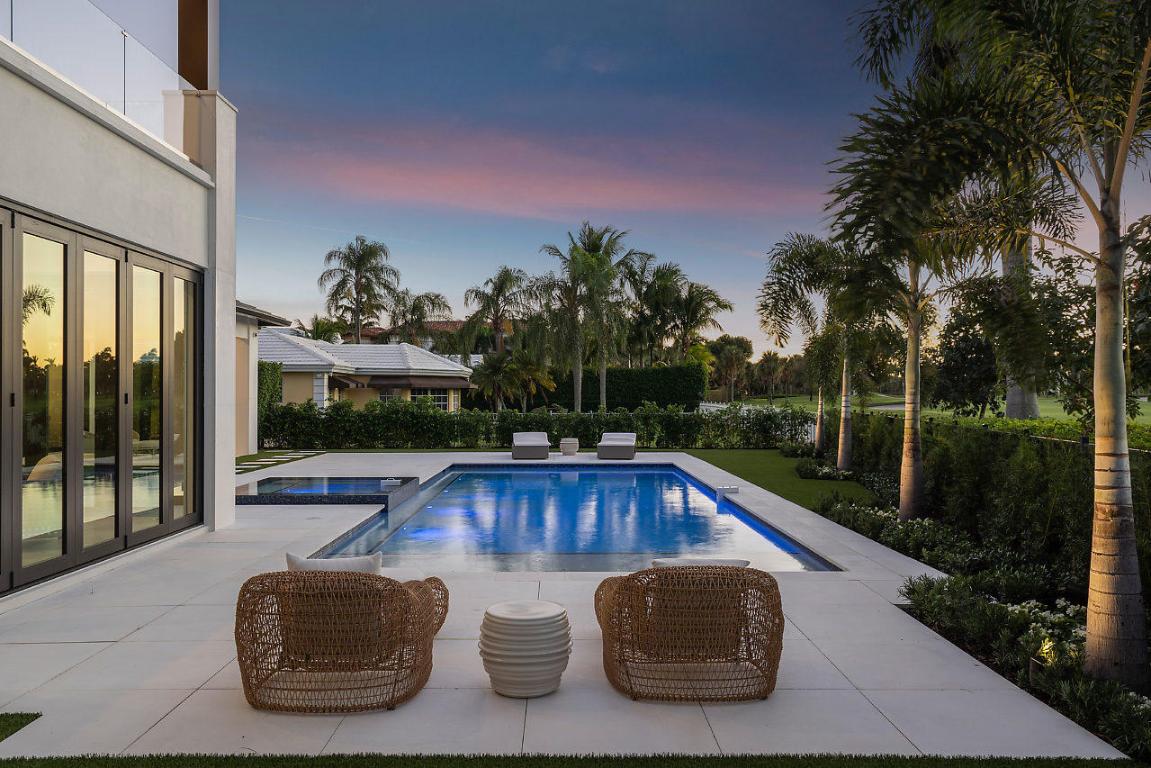 ROYAL PALM YACHT & COUNTRY CLUB - Residential