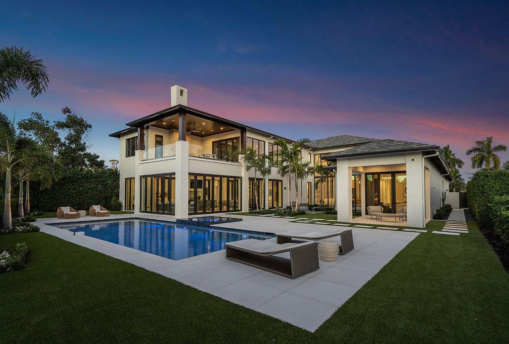 ROYAL PALM YACHT & COUNTRY CLUB - Residential