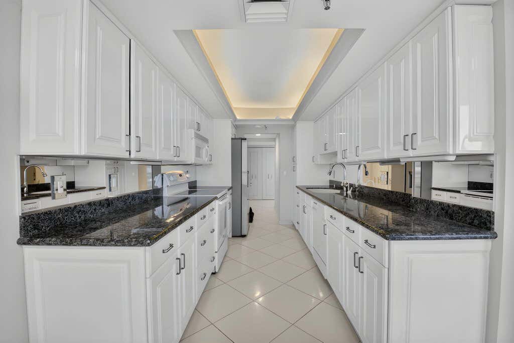 Photo of 20090 Boca West Drive Apt #361, Boca Raton, FL 33434 (MLS # B26061292)