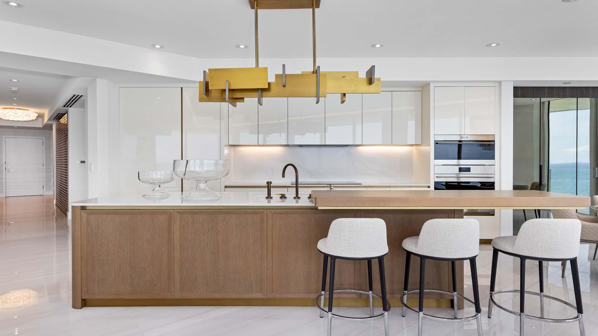 Four Seasons - Residential