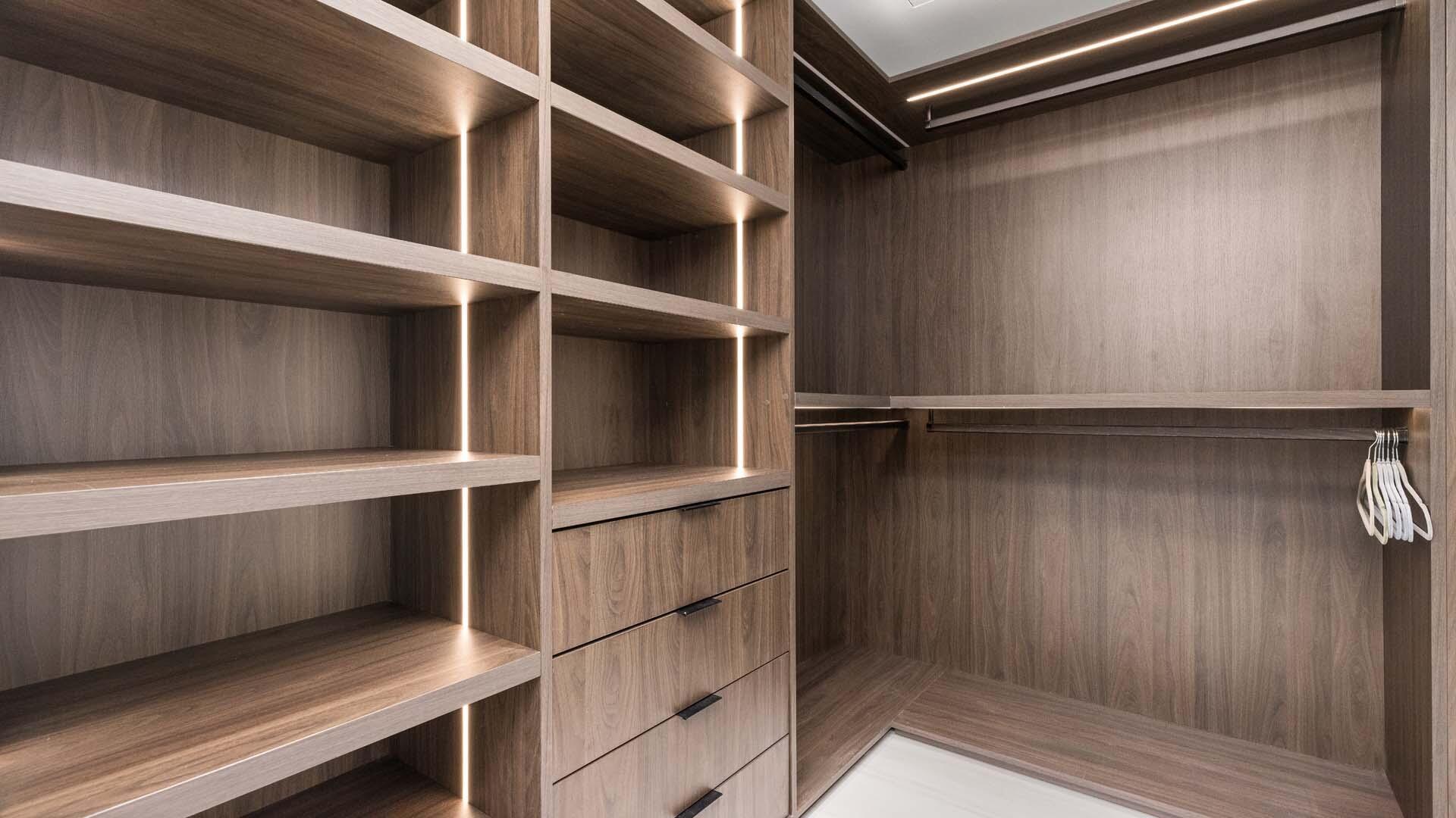 Four Seasons - Residential