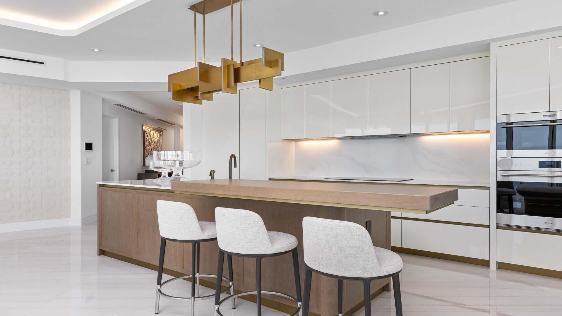 Four Seasons - Residential