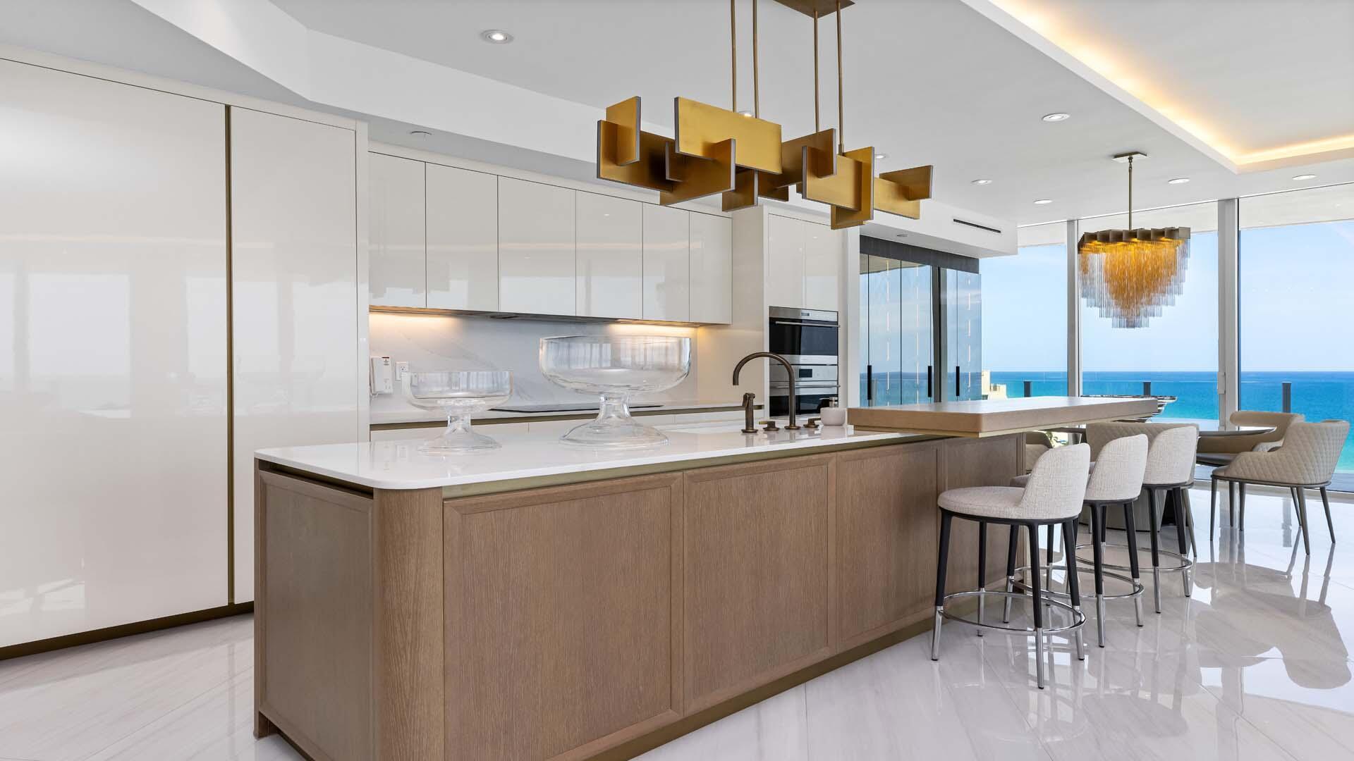 Four Seasons - Residential