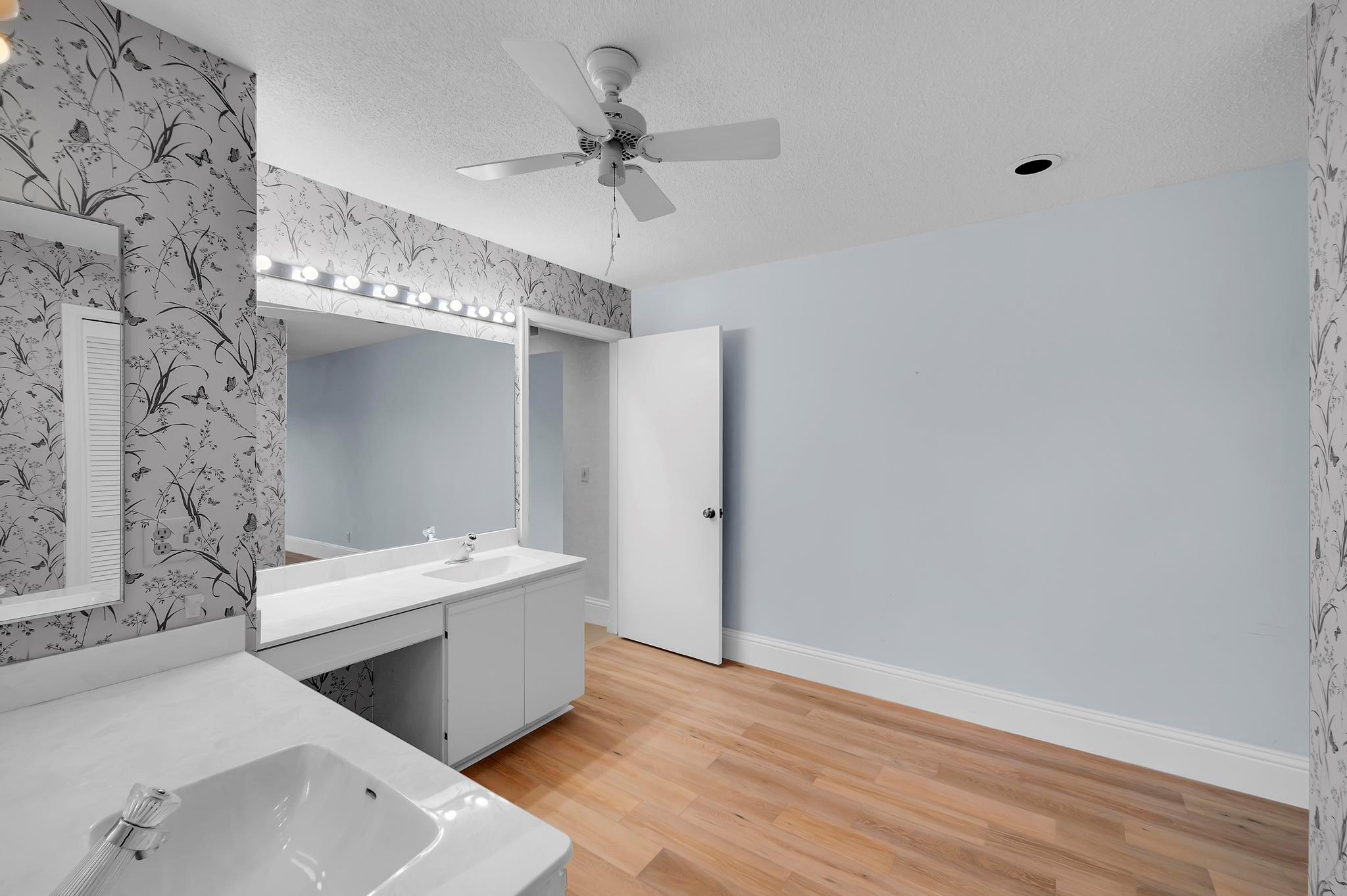 PIPERS LANDING - Residential