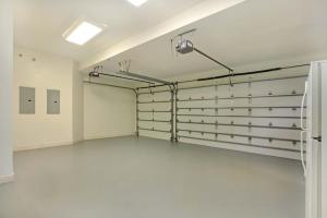 DELRAY BEACH SHORES - Residential