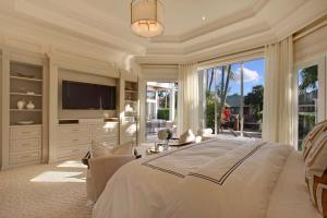 DELRAY BEACH SHORES - Residential