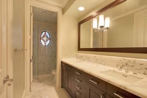 DELRAY BEACH SHORES - Residential