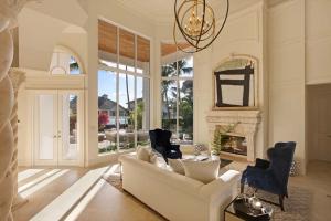 DELRAY BEACH SHORES - Residential