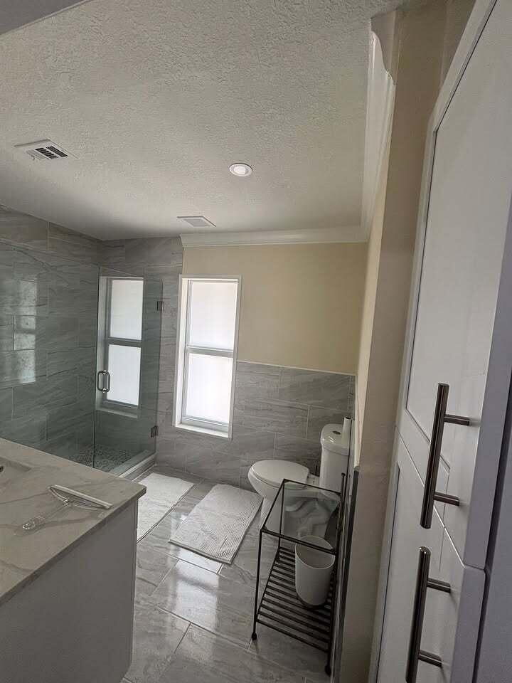 Airoso - Residential Lease