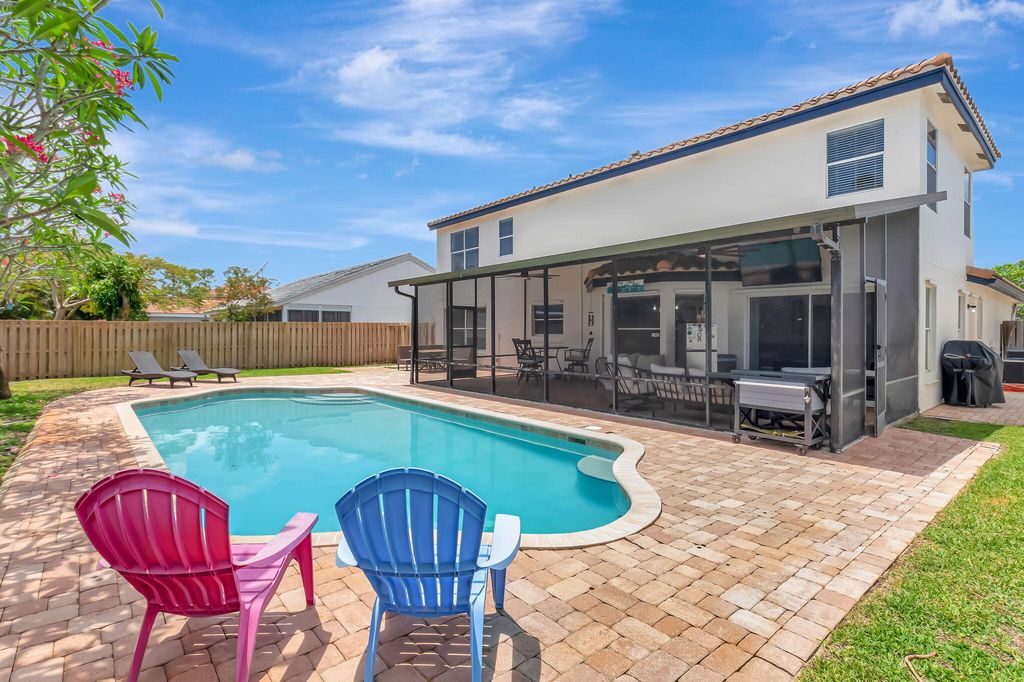 Photo of 8884 Spring Valley Drive, Boynton Beach, FL 33472 (MLS # R11087097)