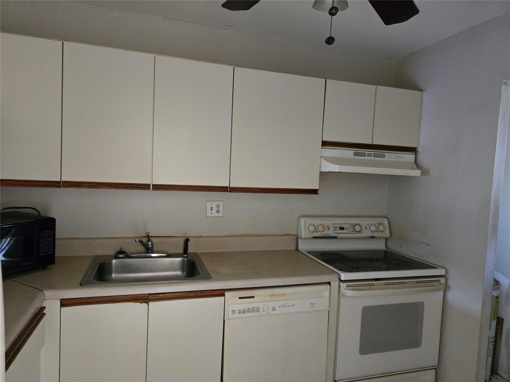 7925 Colony Circle 205