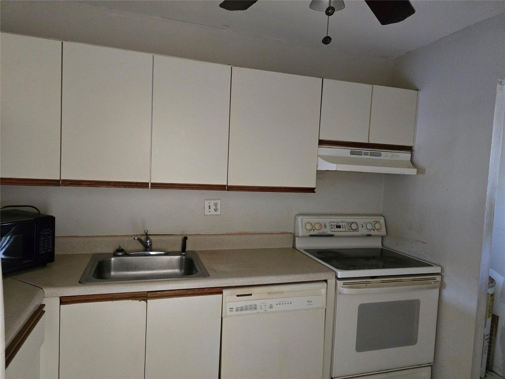 Photo of 7925 Colony Circle #205, Fort Lauderdale, FL 33321 (MLS # F10548173)