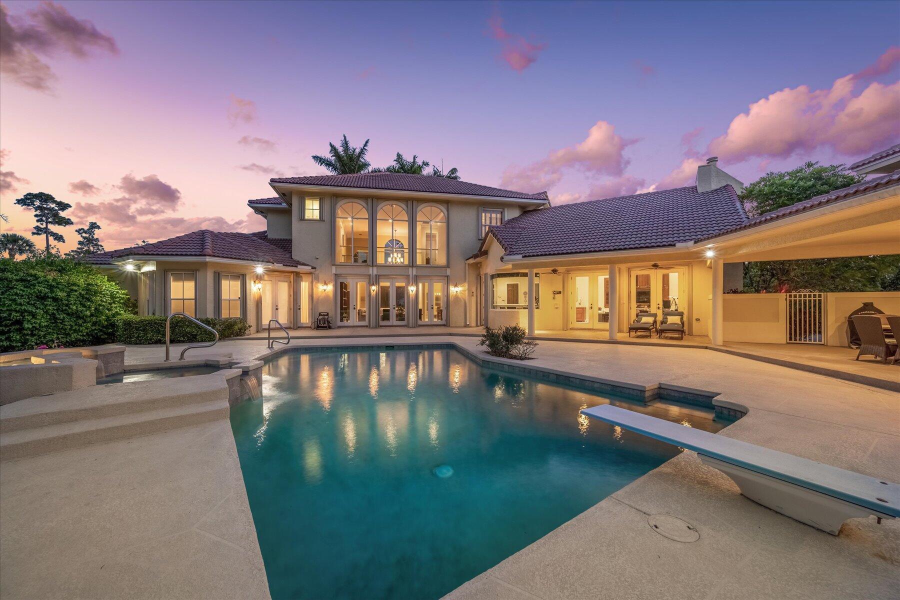 PINEWOOD OF WELLINGTON - Residential