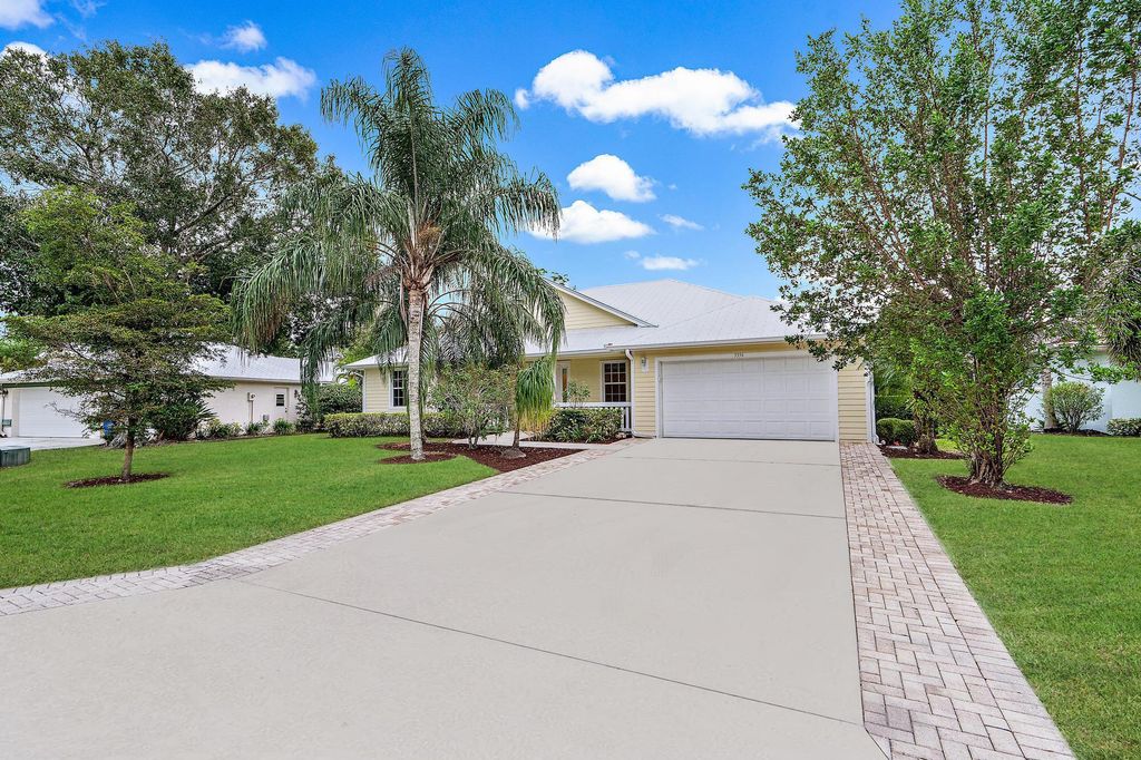 Photo of 5356 SW Landing Creek Drive, Palm City, FL 34990 (MLS # R10941010)