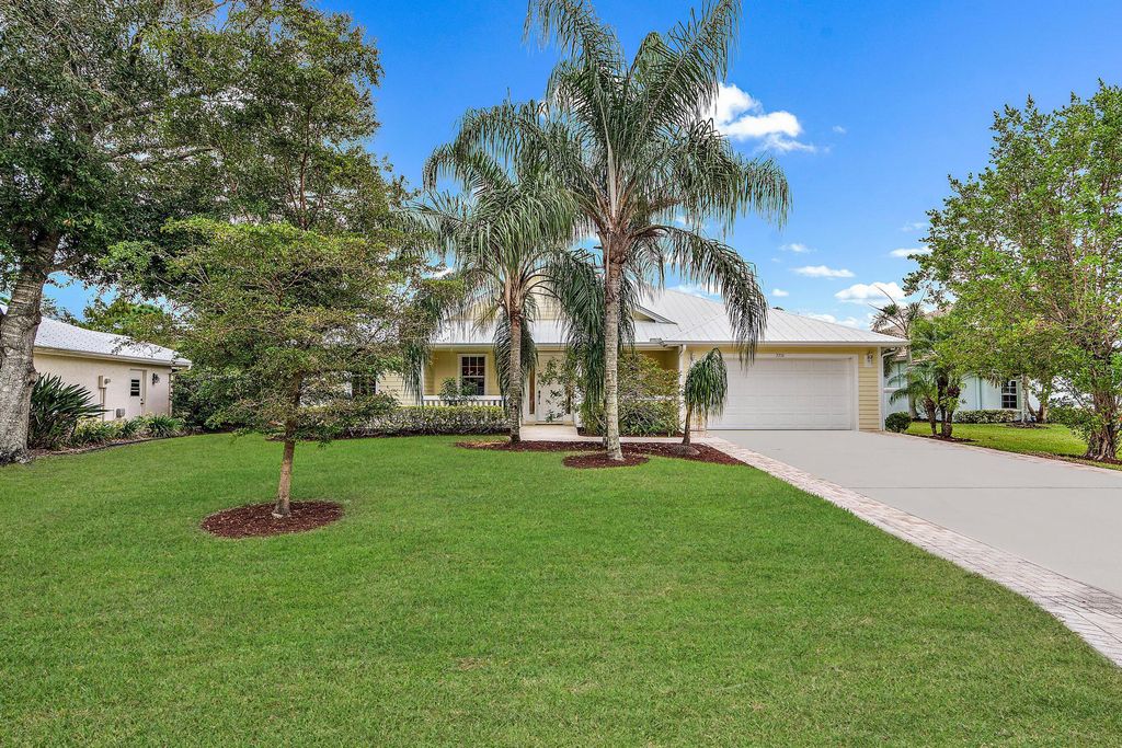 Photo of 5356 SW Landing Creek Drive, Palm City, FL 34990 (MLS # R10941010)