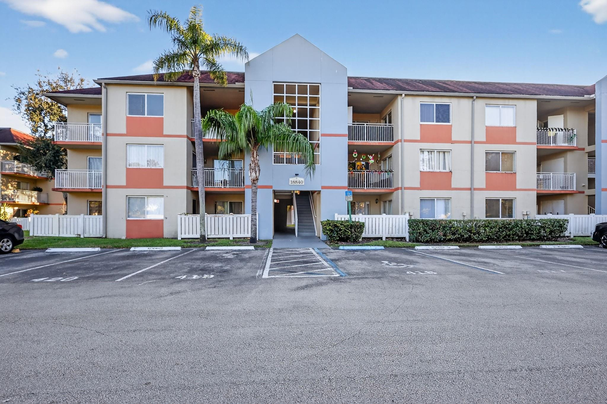 Villa Rustica - Residential