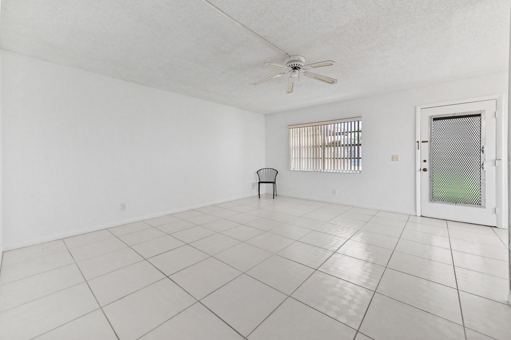 Photo of 346 Capri #H, Delray Beach, FL 33484 (MLS # B26025967)