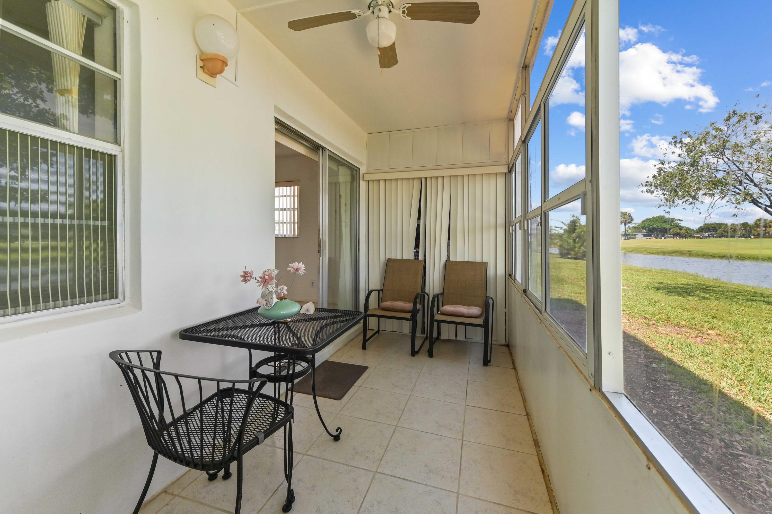 KINGS POINT CAPRI - Residential