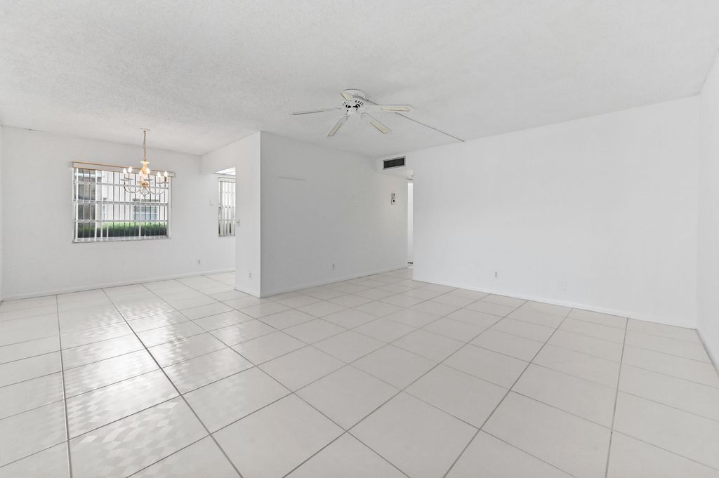 Photo of 346 Capri #H, Delray Beach, FL 33484 (MLS # B26025967)