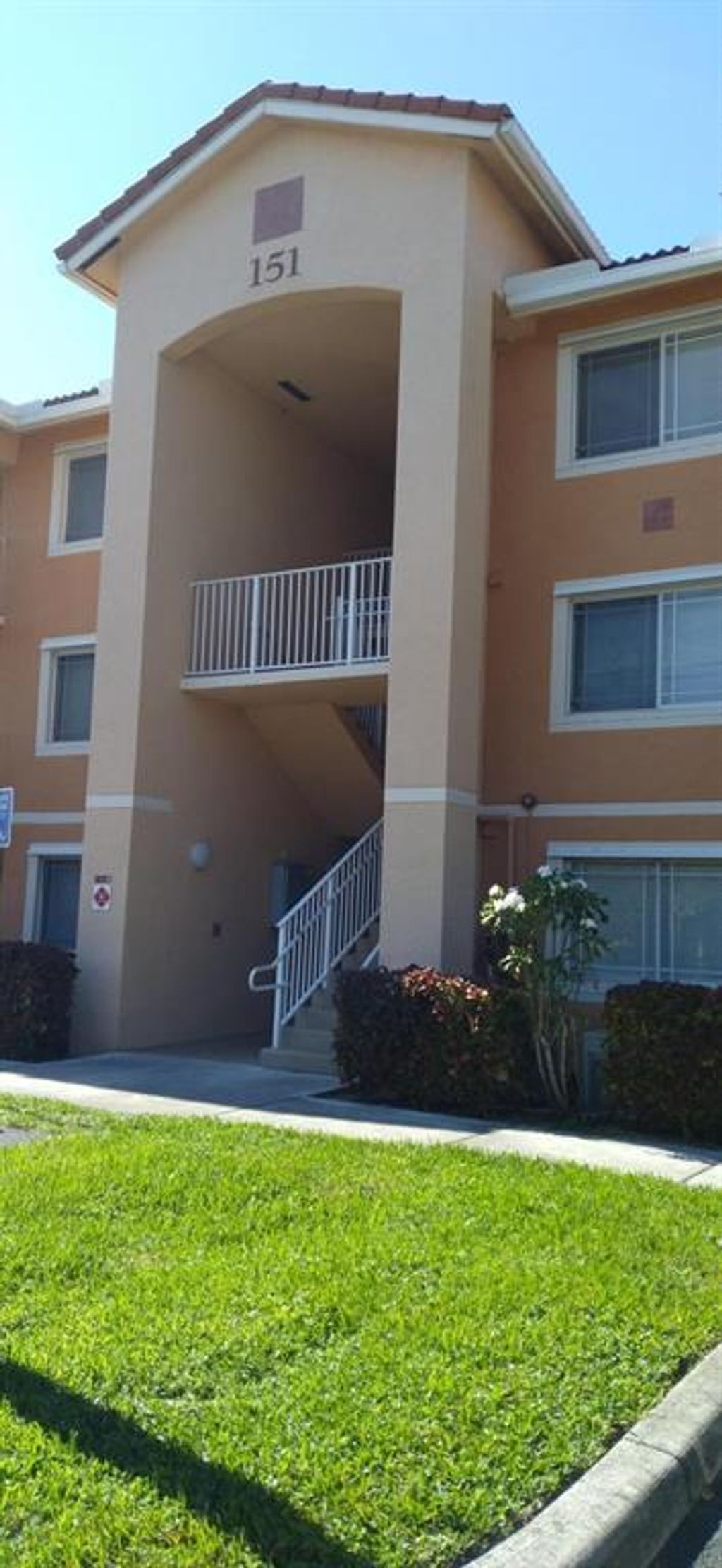 Photo of 151 SW Palm Drive #208, Port Saint Lucie, FL 34986 (MLS # R10759025)