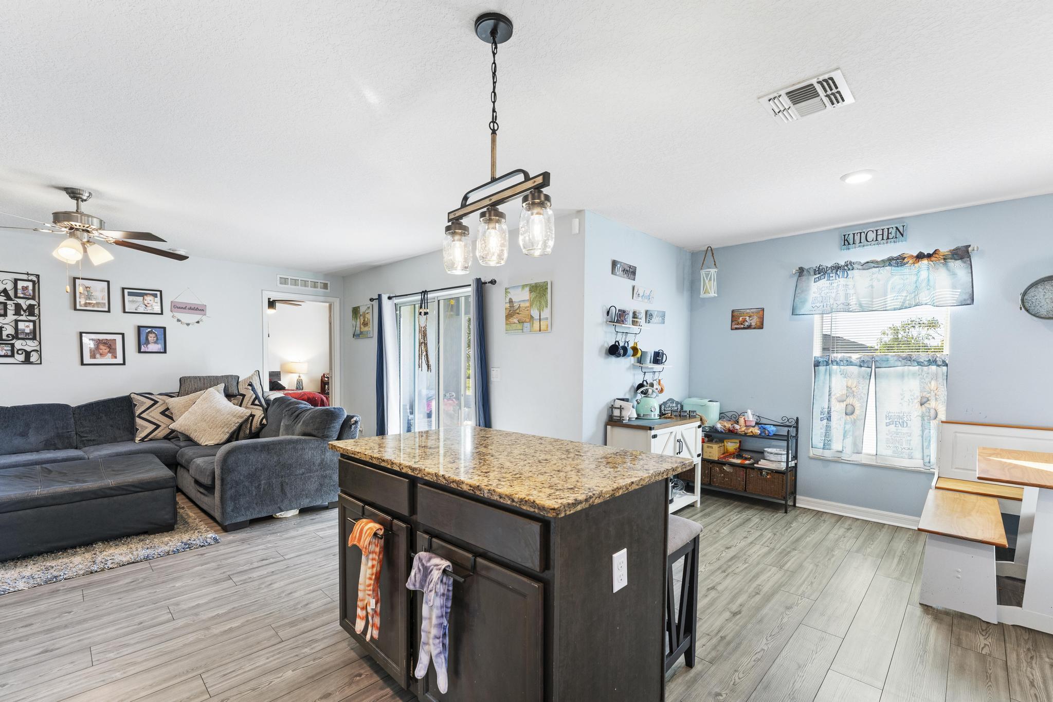 CELEBRATION POINTE - Residential