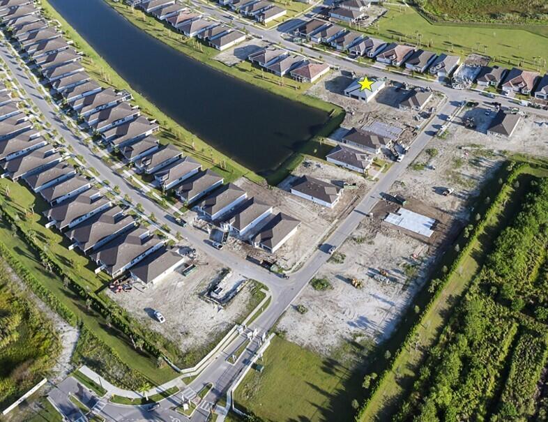 DEL WEBB TRADITION - Residential